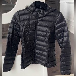 [SOLD] - Aritzia Parklife Puffer Jacket